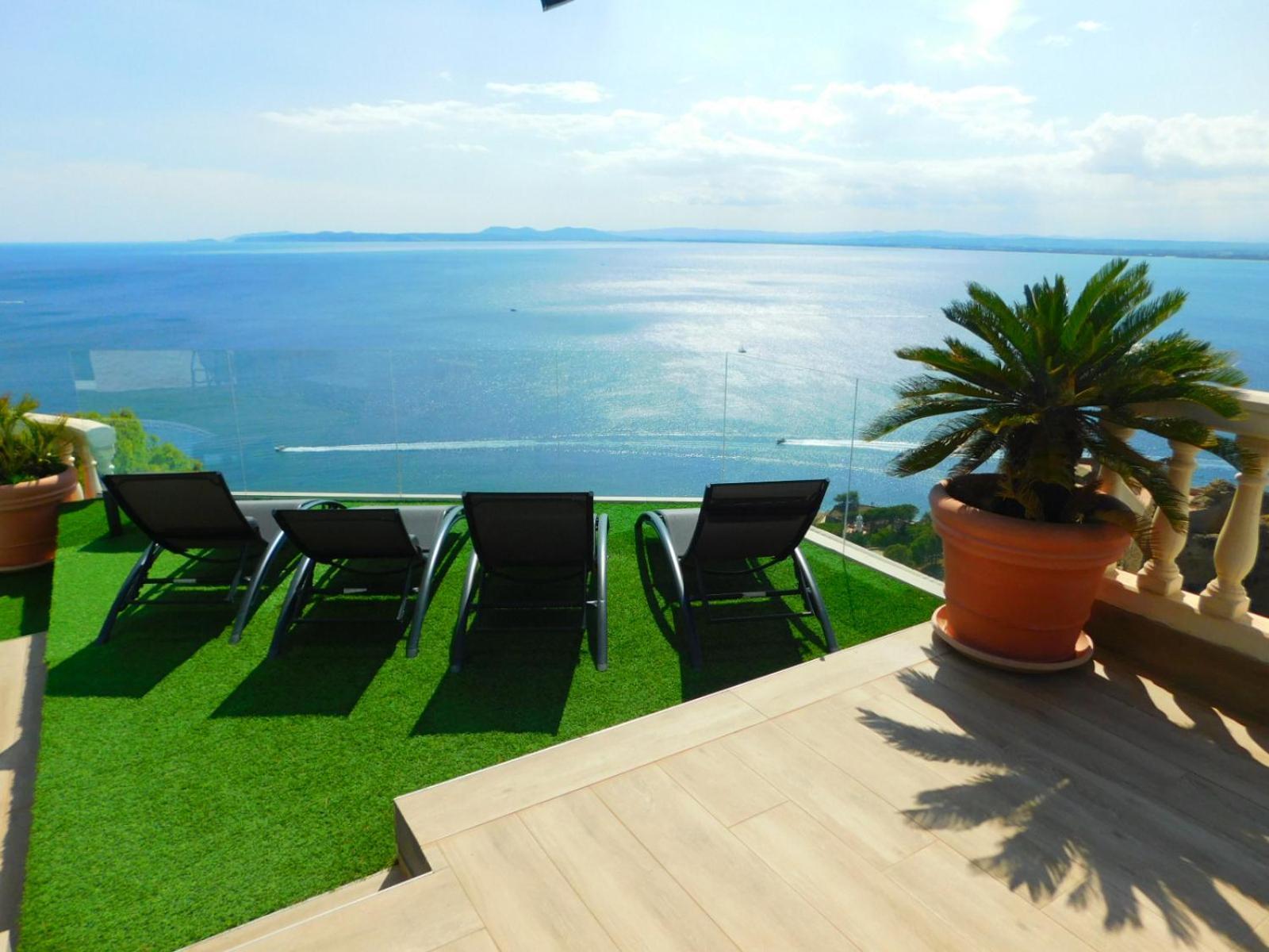 Gmid Immo A228 Casa Unica Holiday home *