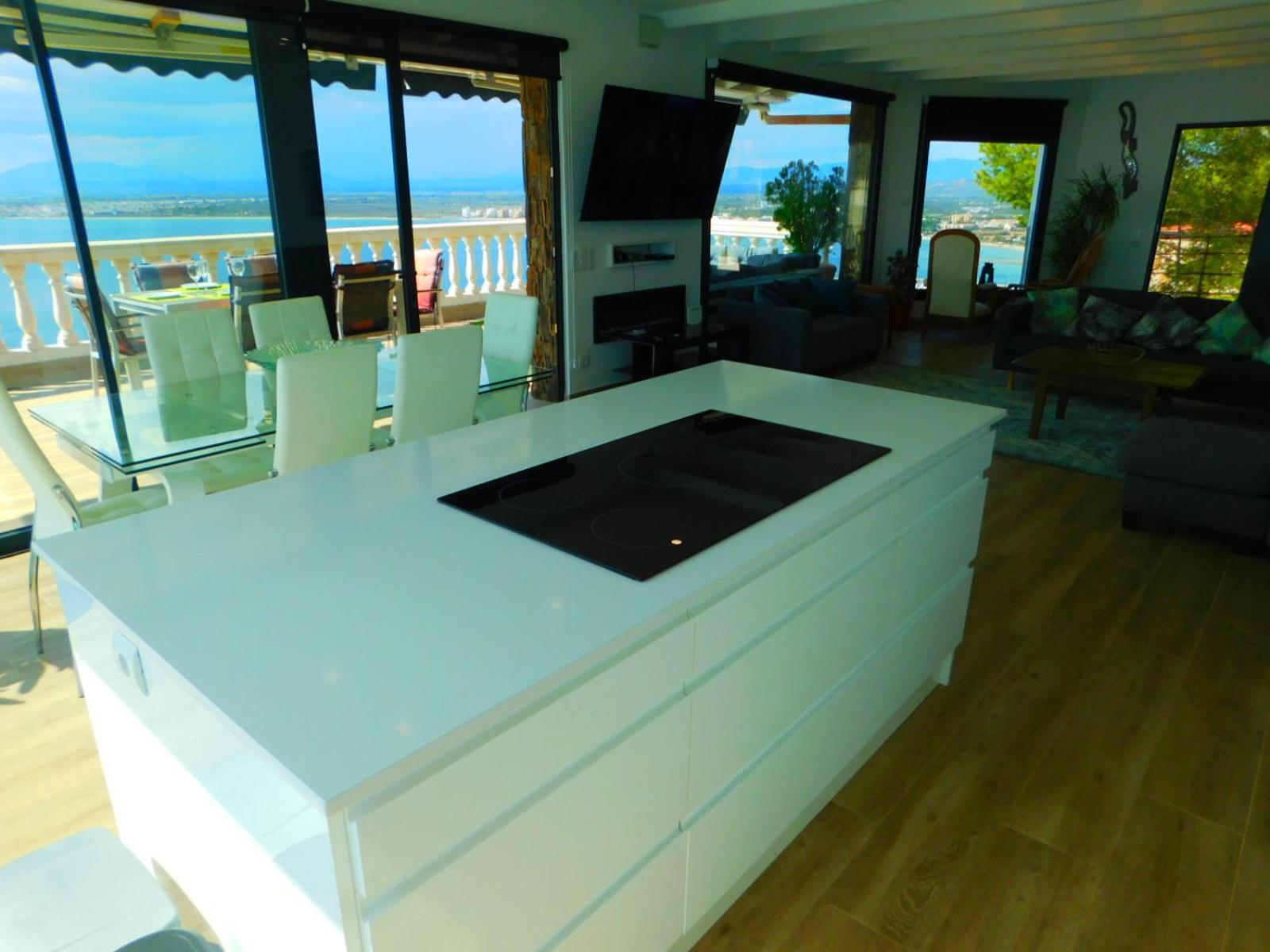 Gmid Immo A228 Casa Unica Holiday home *